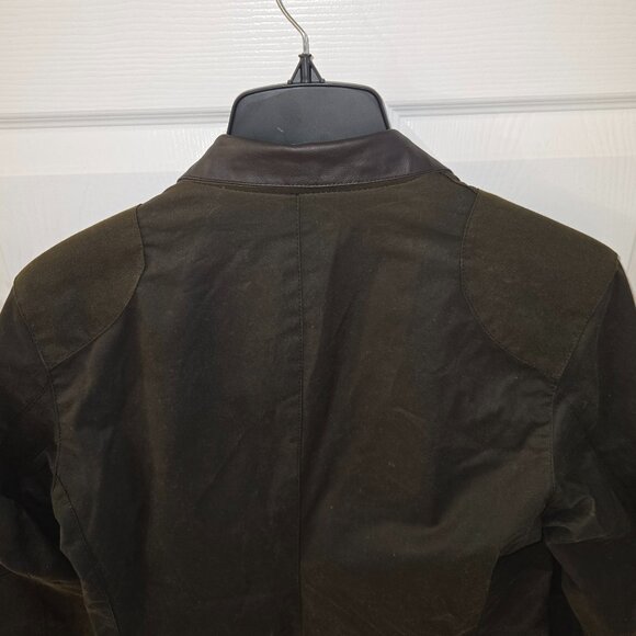 Barbour Beacon Sports Waxed Jacket - Picture 10 of 14